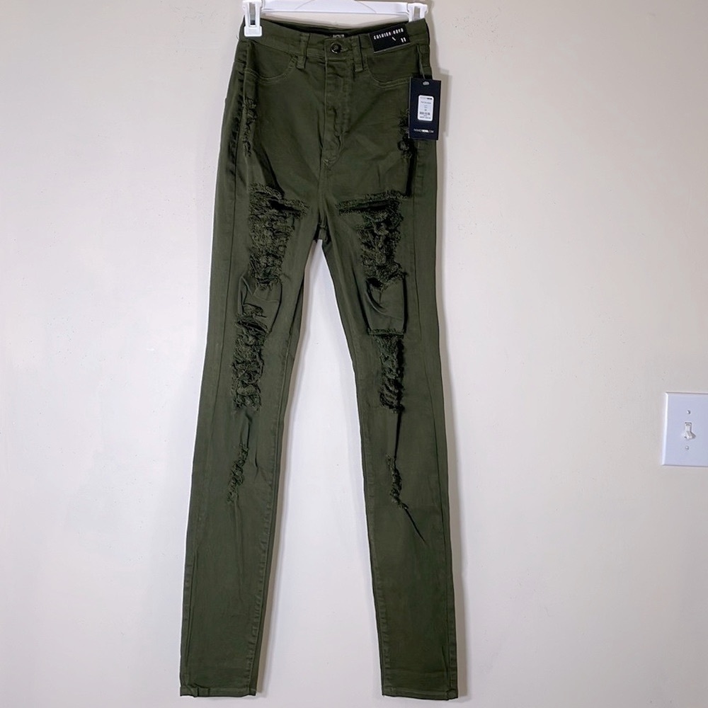 NWT. Fashion Nova Glistening Jeans in Olive Green. 11 - Picture 2 of 11